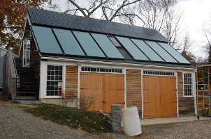 Active solar space heating